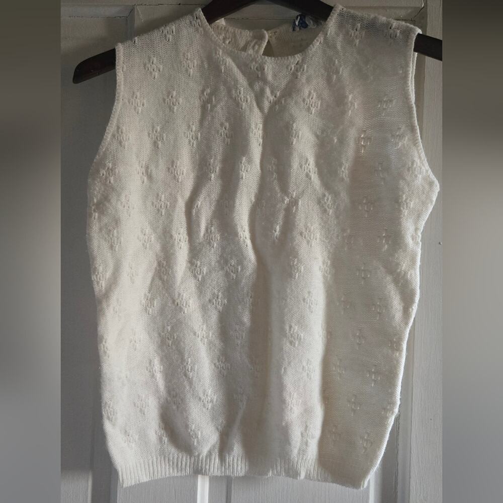 Vintage Turbo Orlon Acrylic sleeveless sweater, approx size M